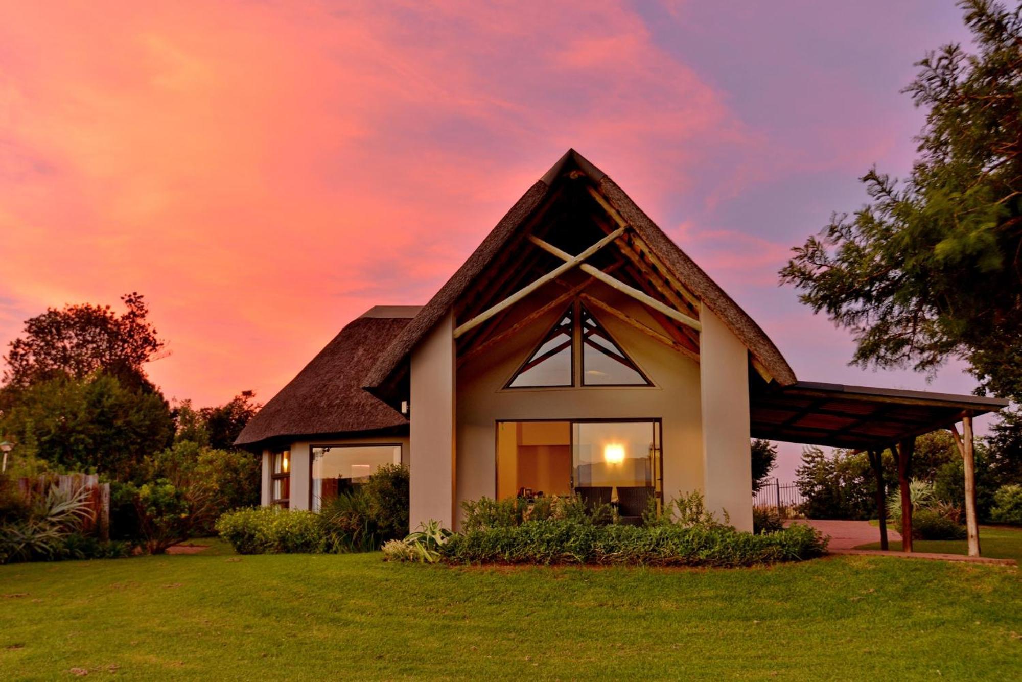 Montusi Mountain Lodge Bonjaneni Esterno foto